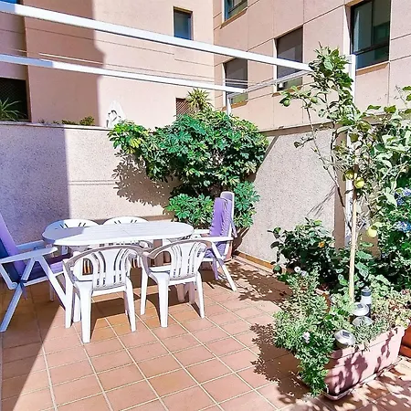 Apartment One-bedroom In Centre With Parking Included